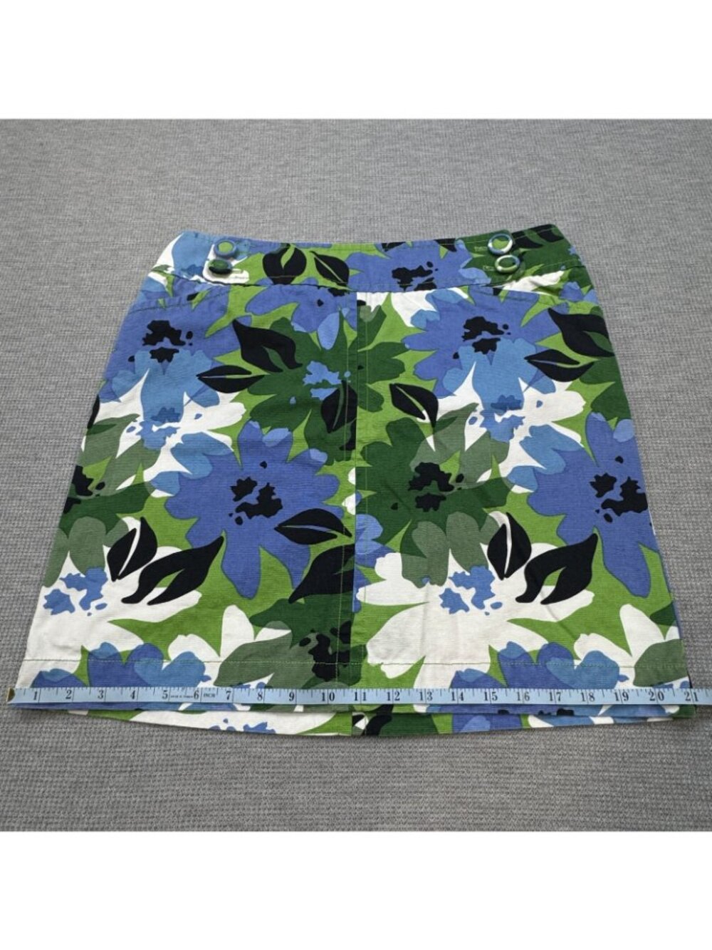 Jones New York Sport Skirt Womens Size 12P Multicolor Floral Corduroy Buttons - Picture 10 of 11